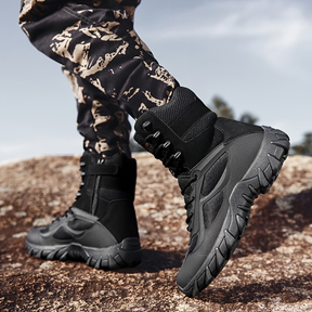 Bottes Tactiques d'Hiver pour Hommes - Imperméables et Isolées pour Aventures Froides