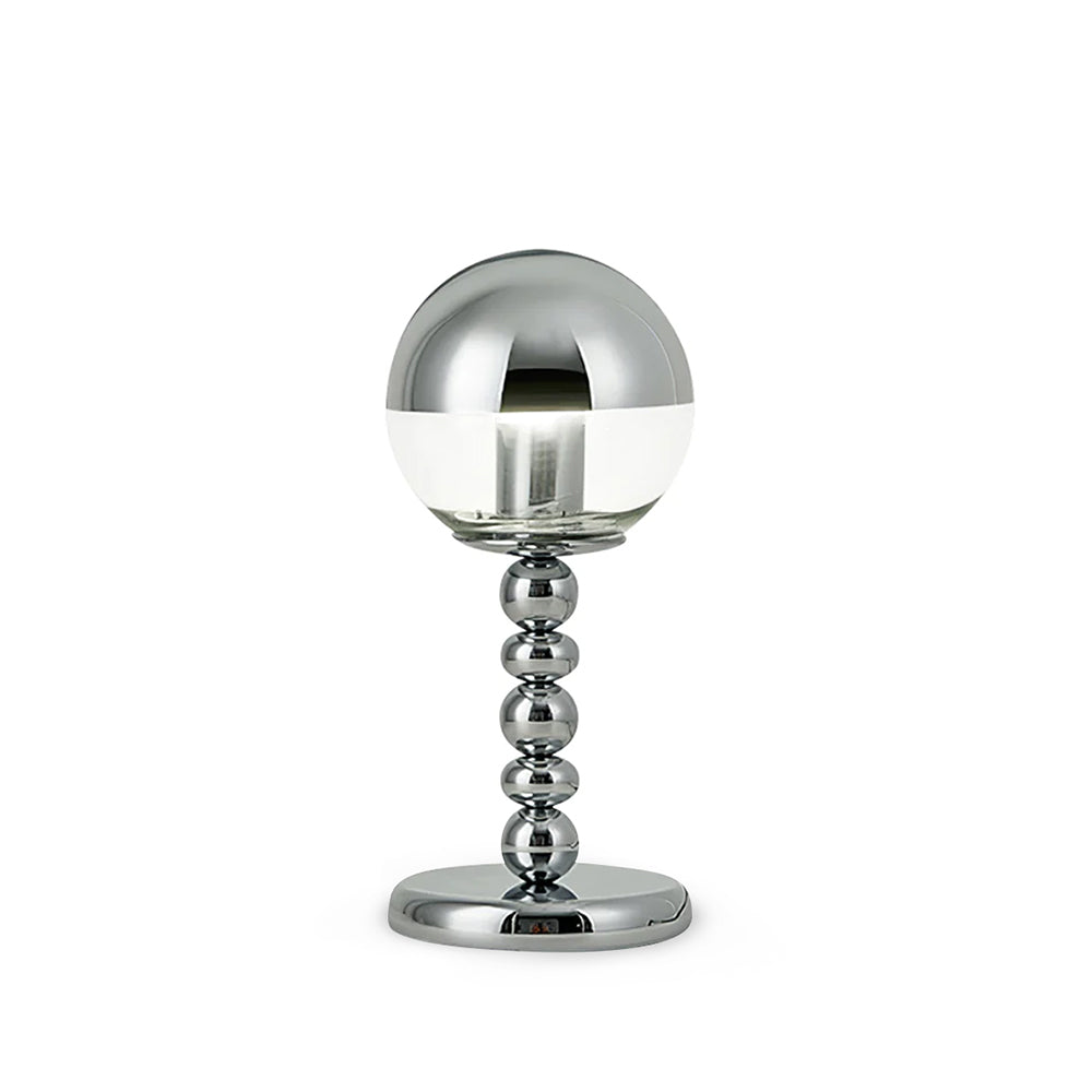 Lampe de Table Chrome Minimaliste - Design Élégant et Compact