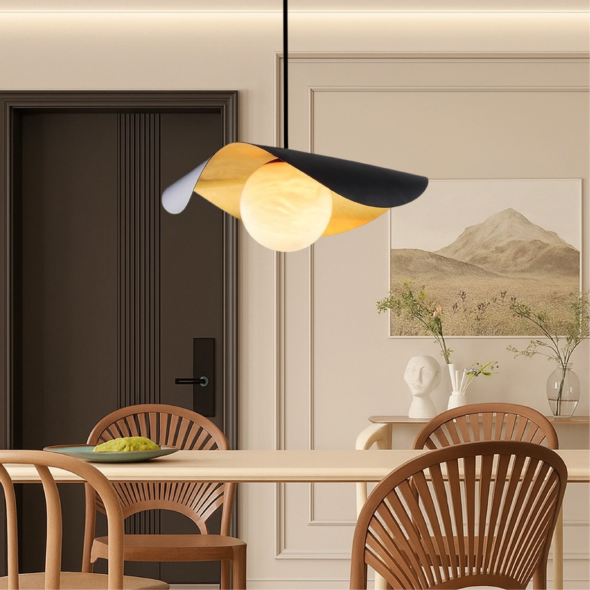 Suspension en Marbre Sphérique - Élégance Contemporaine pour Intérieur