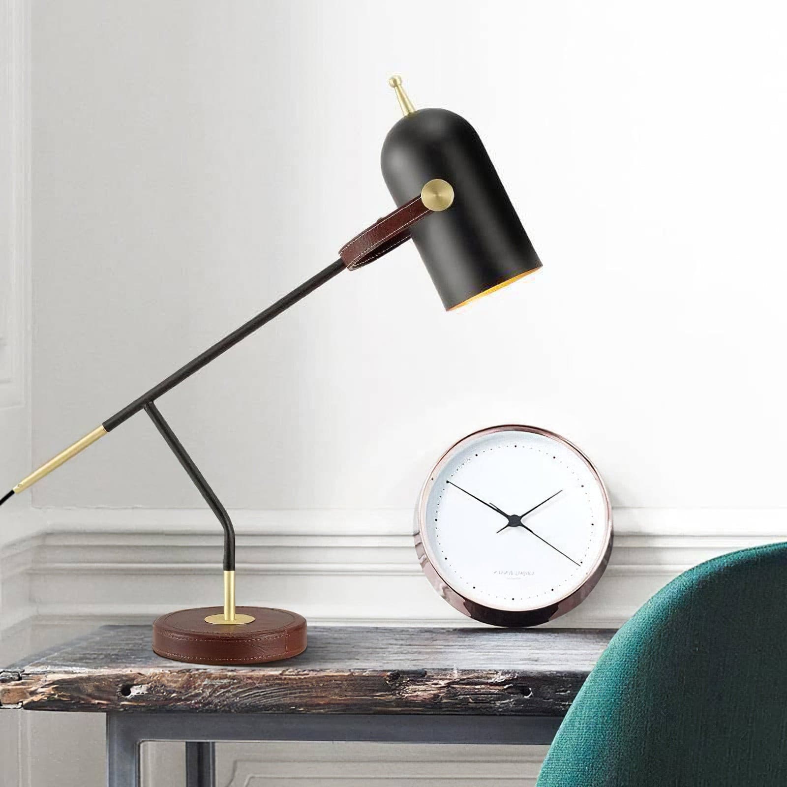 Lampe de Bureau Minimaliste - Éclairage Ajustable et Élégant