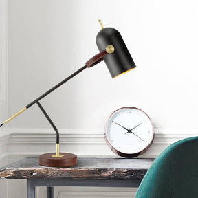 Lampe de Bureau Minimaliste - Éclairage Ajustable et Élégant