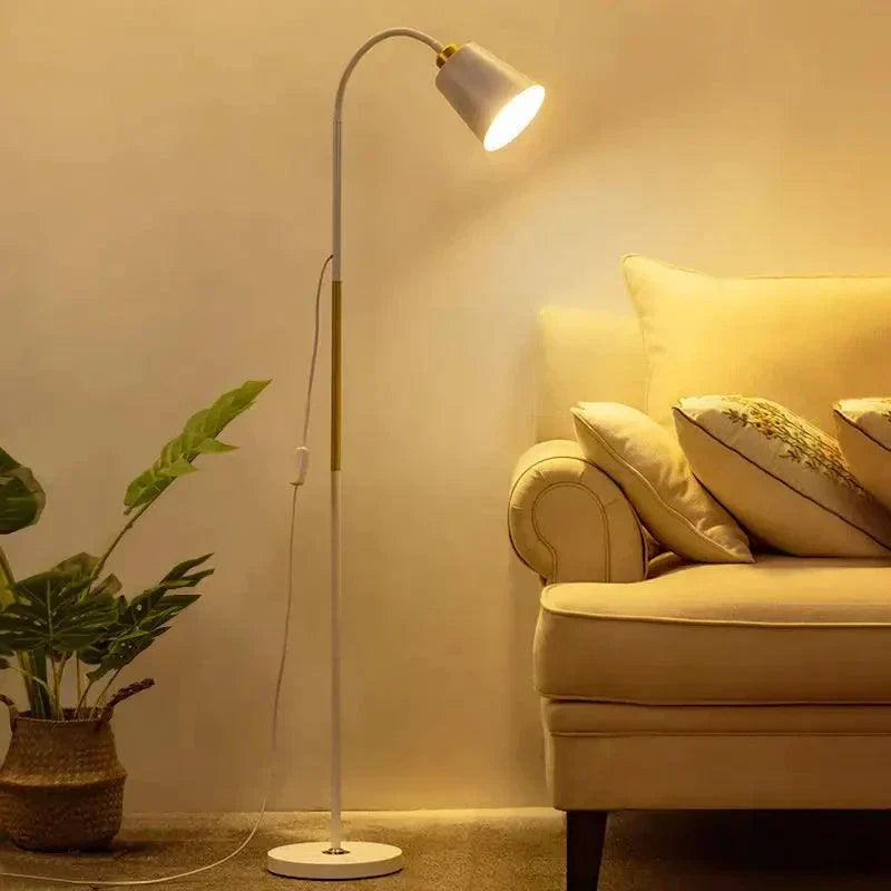 Lampe sur Pied Moderne Design - Éclairage Réglable et Écoénergétique