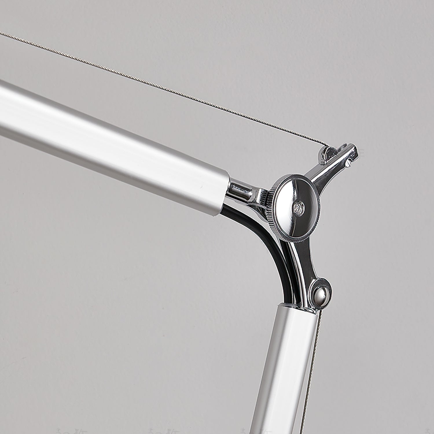 Lampe de Table Moderne Réglable - Élégance et Fonctionnalité pour Tous Espaces