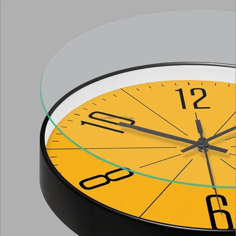 Horloge Murale Nordique Minimaliste - Élégante et Précise pour Décoration