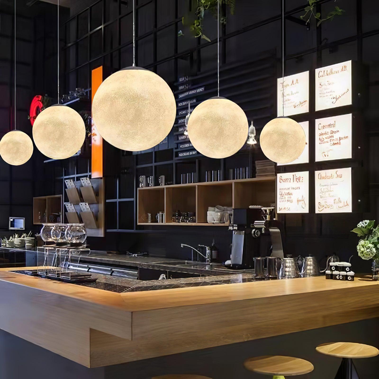 Suspension Lumineuse Design Épuré - Éclairage Ambiant Réglable et Élégant