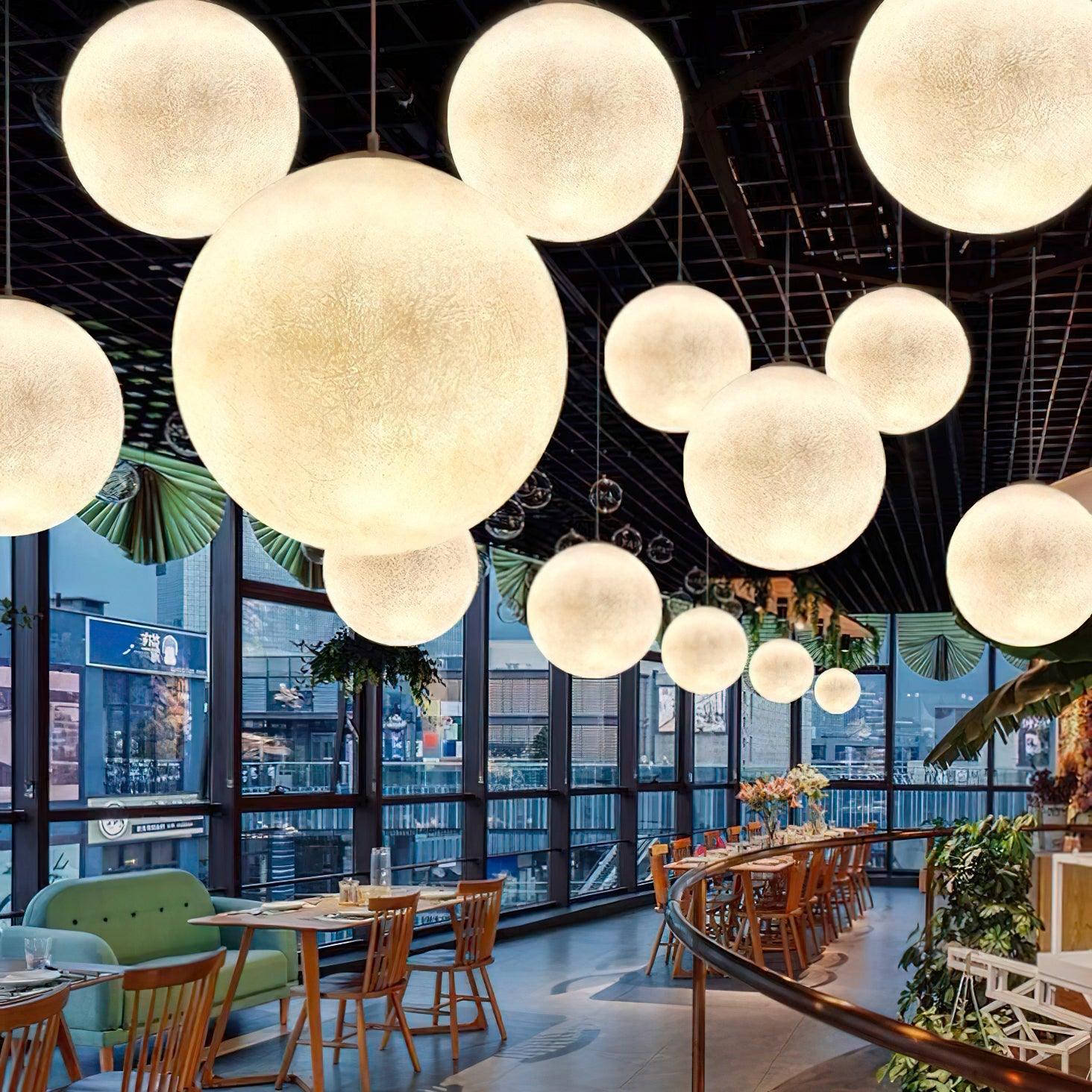 Suspension Lumineuse Design Épuré - Éclairage Ambiant Réglable et Élégant