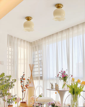 Éclairage de Plafond en Résine - Ambiance Chaleureuse et Élégante