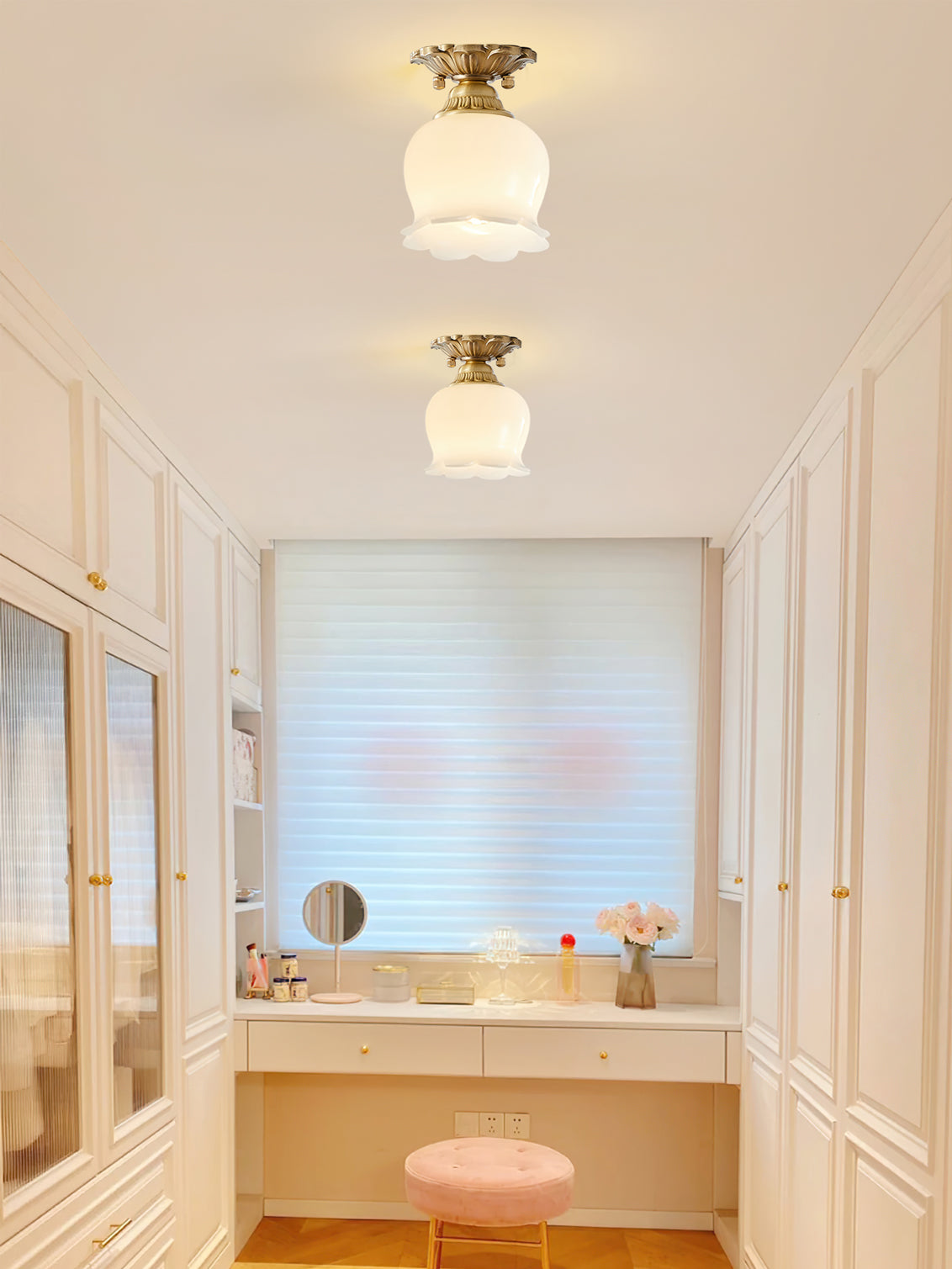Éclairage de Plafond en Résine - Ambiance Chaleureuse et Élégante