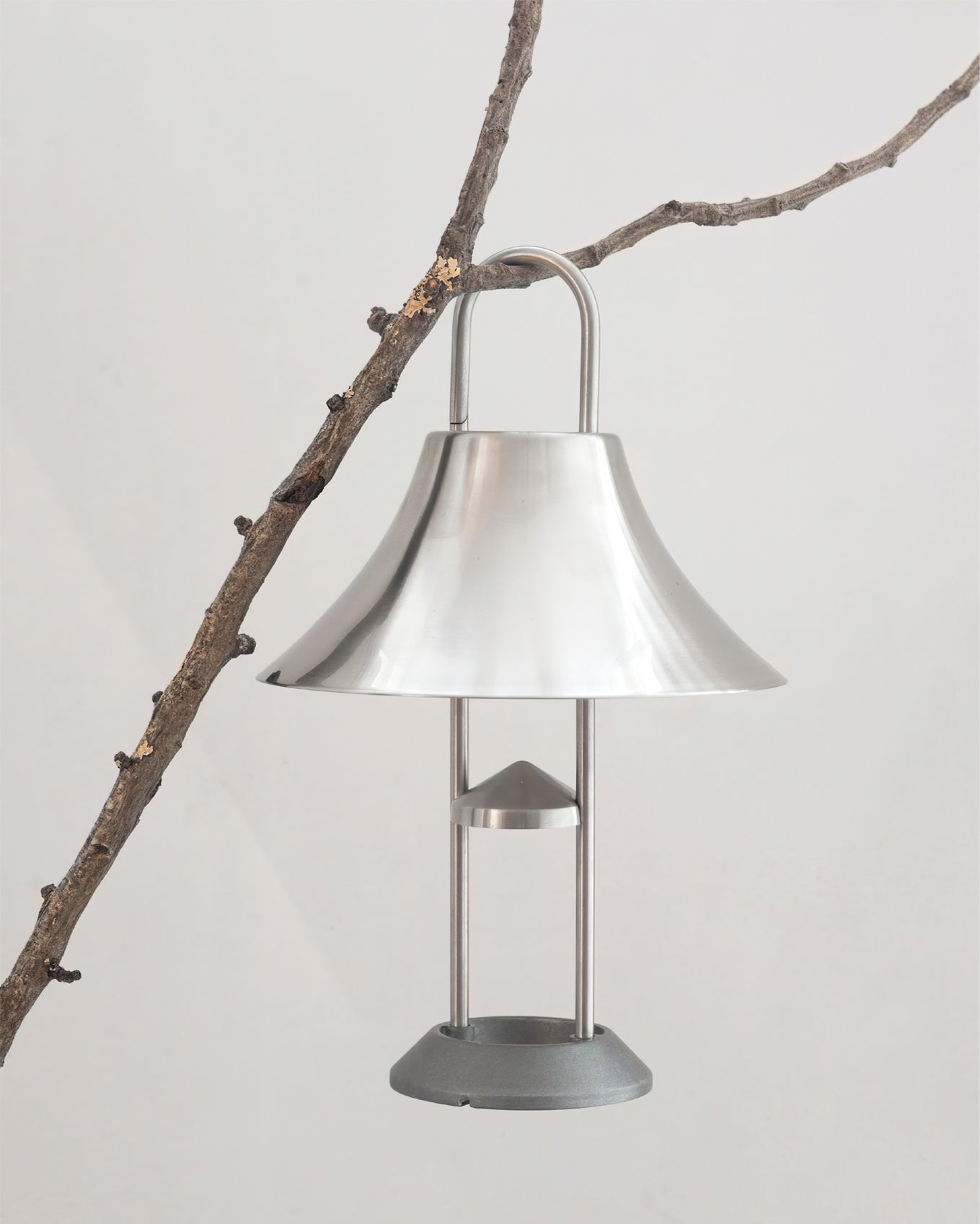 Lampe LED Portable et Multifonctionnelle - Éclairage Intérieur et Extérieur Élégant