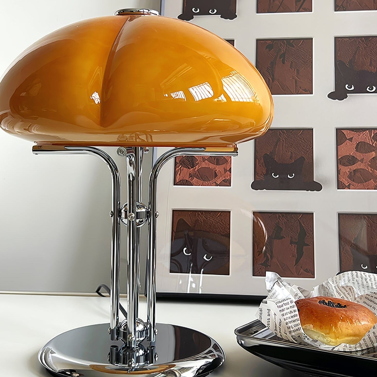 Lampe de Table Bauhaus - Éclairage Ambre et Design Élégant