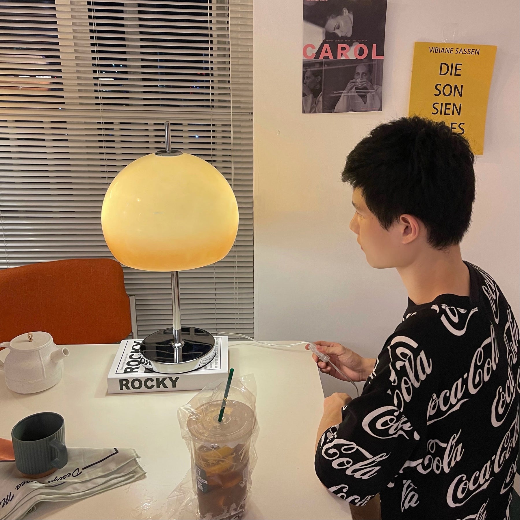 Lampe de Chevet Champignon - Design Rétro et Pratique