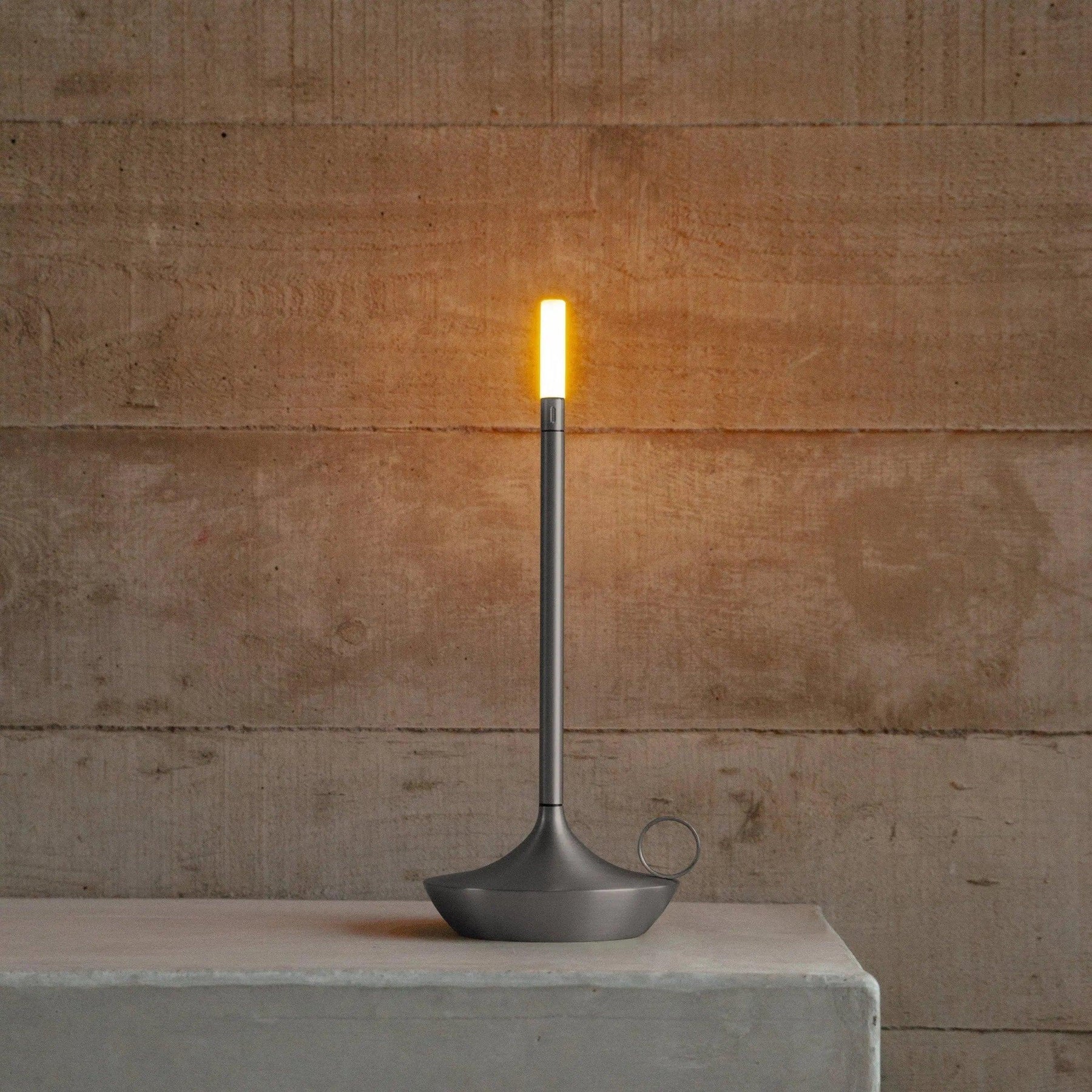 Porte-bougie Dimmable en Aluminium - Design Élégant et Rechargeable