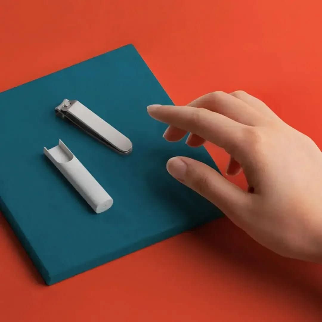 Coupe-ongles de Précision avec Lime - Protection Contre les Éclaboussures et Confort Optimal