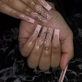 Ongles Press-On Roses Premium - Application Rapide et Élégante