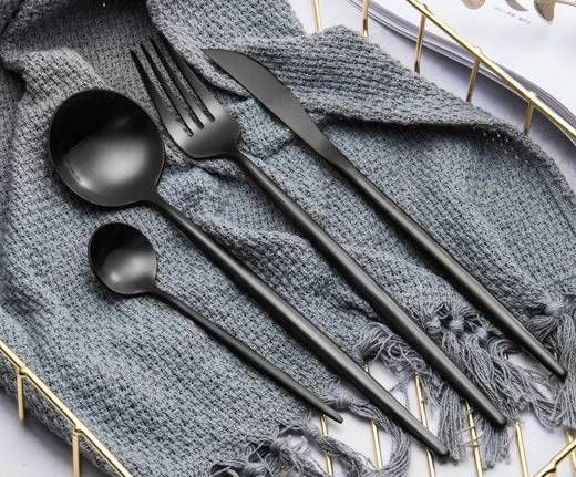 Couverts en Acier Inoxydable Noir - Ensemble Élégant pour Dîner Sophistiqué