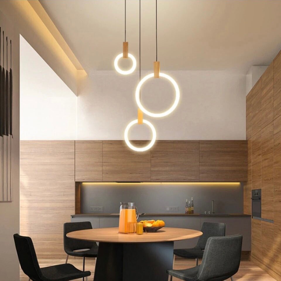 Lustre en Bois Moderne - Éclairage Personnalisable et Écologique
