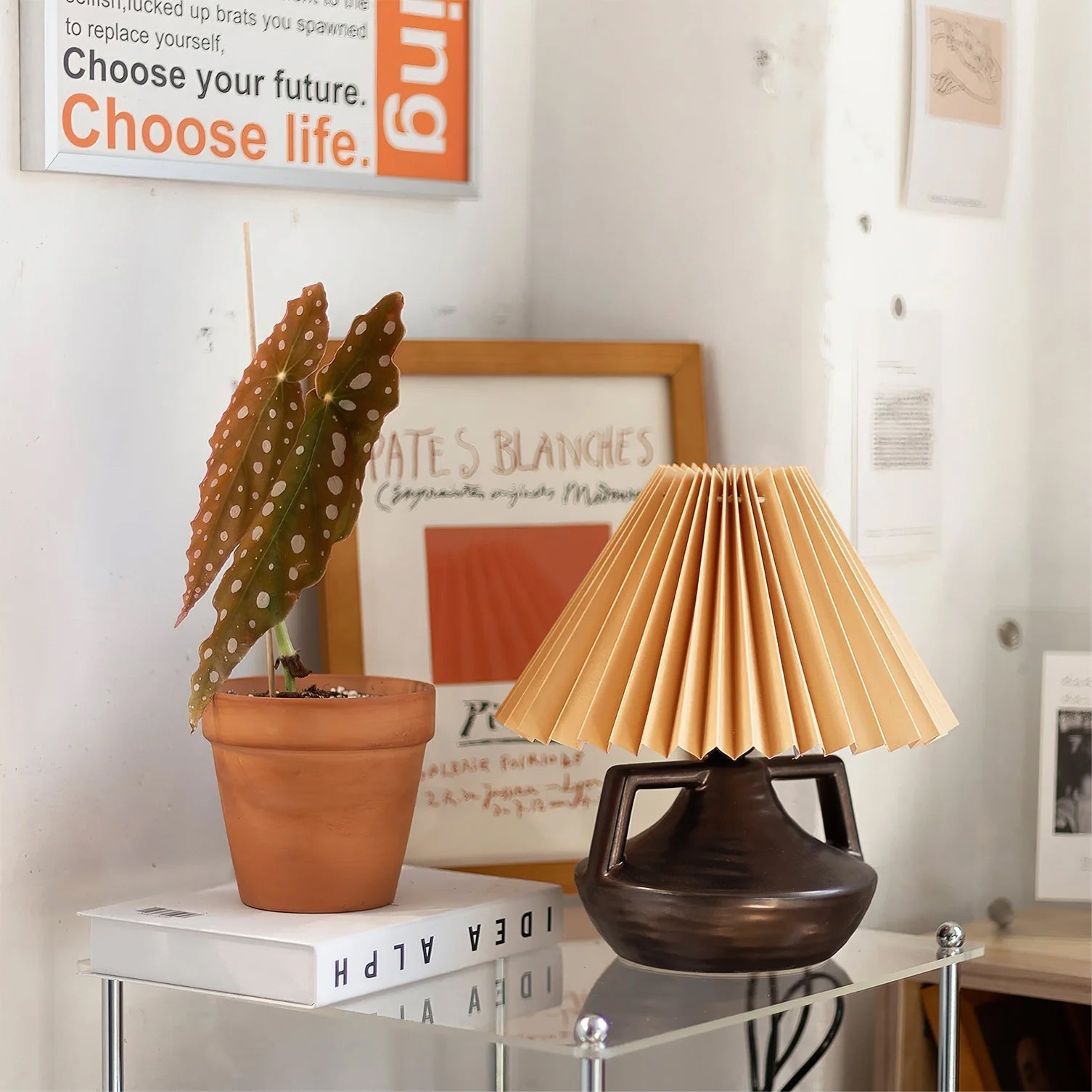 Lampe de Table Élégante avec Abat-jour Plissé - Ambiance Chaleureuse et Cosy