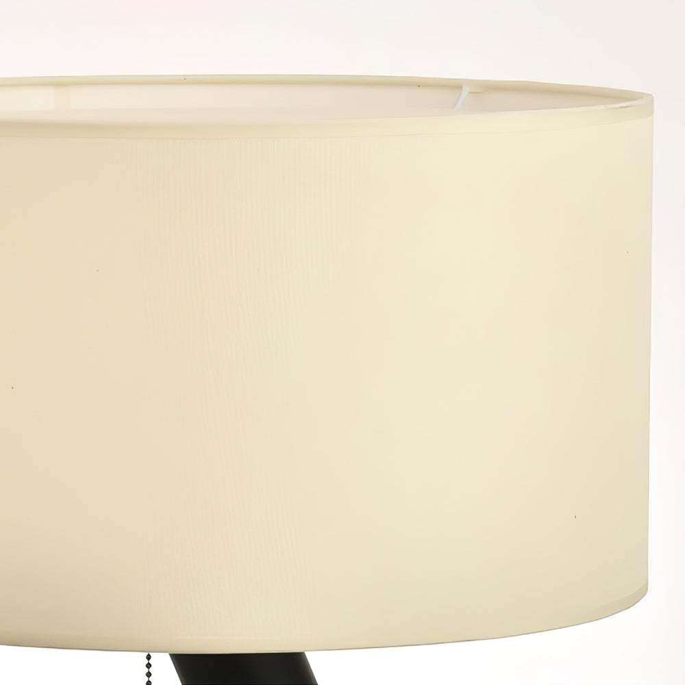 Lampe de Table Élégante avec Finition Dorée - Style Sophistiqué pour Votre Intérieur