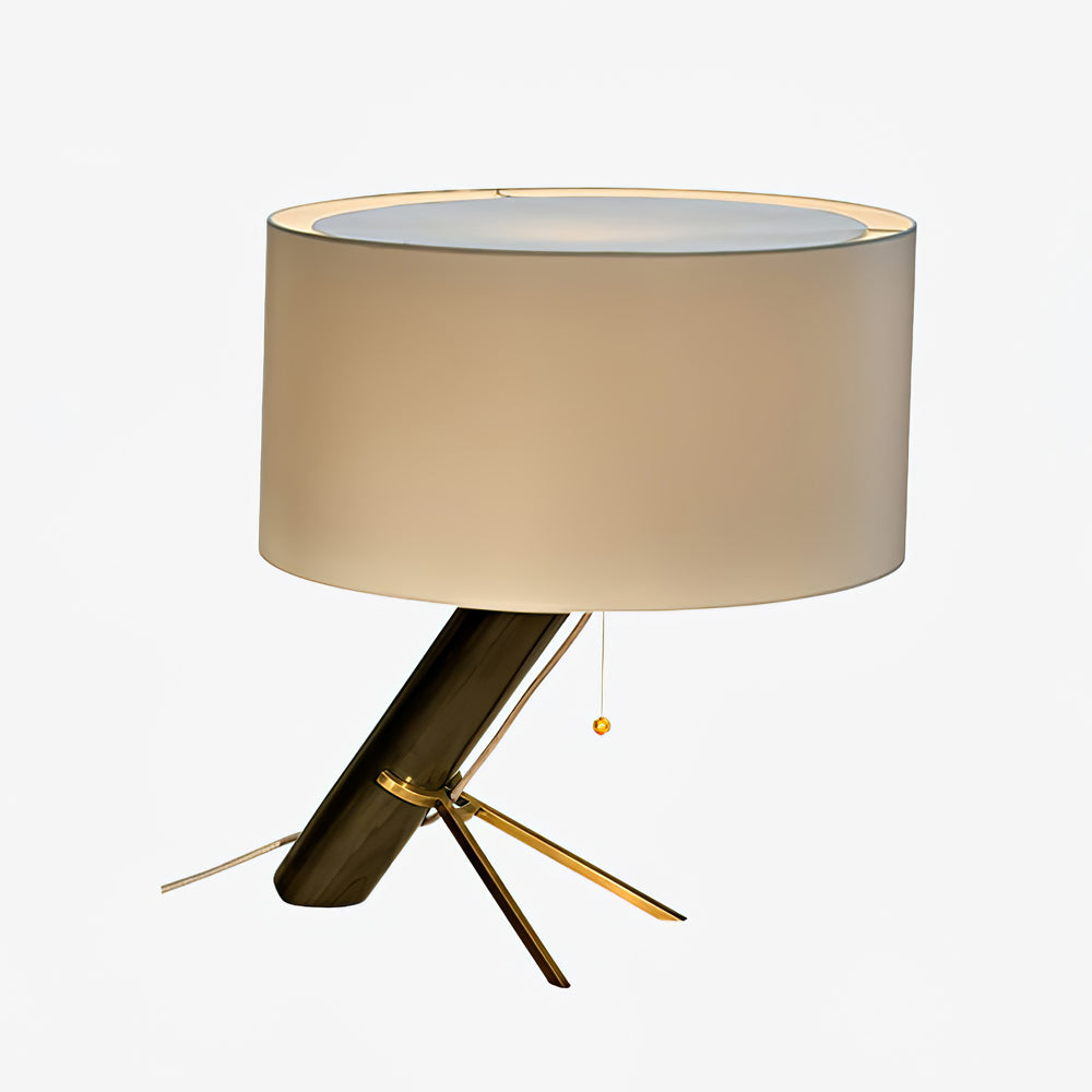 Lampe de Table Élégante avec Finition Dorée - Style Sophistiqué pour Votre Intérieur