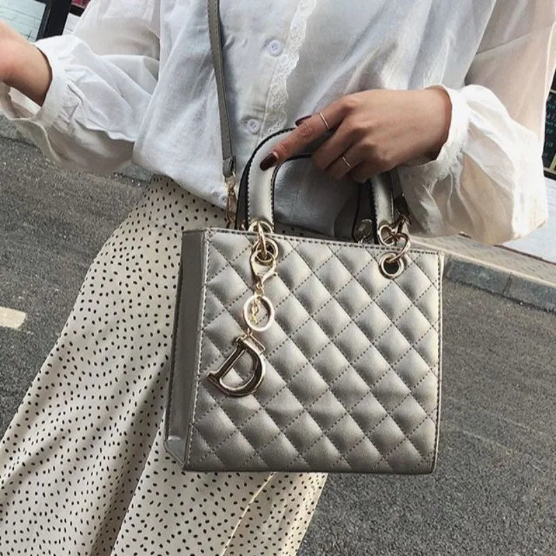 Sac Cabas Matelassé pour Femmes - Design Tendance avec Bandoulière Ajustable