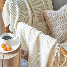 Couverture Tricotée Douillette pour Canapé - Style Scandinave et Confort Optimal