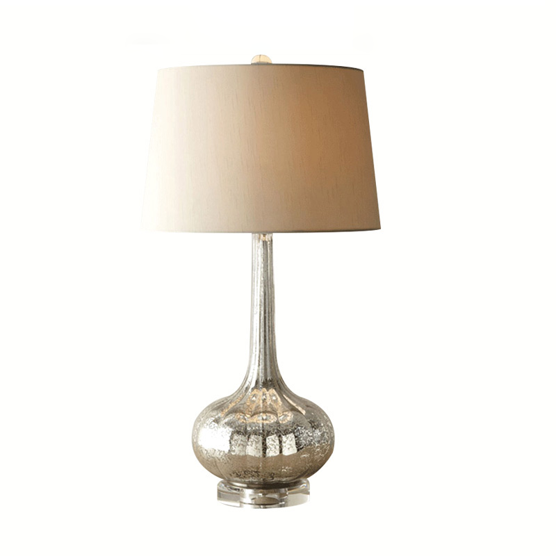 Lampe de Table en Céramique Épurée - Design Élégant avec Abat-jour Blanc