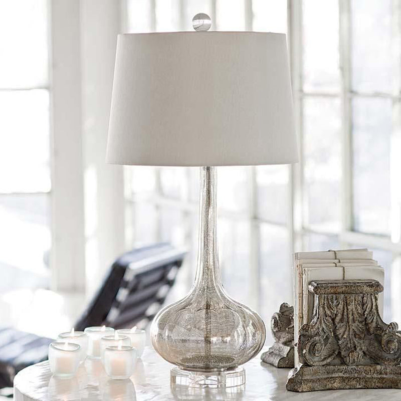 Lampe de Table en Céramique Épurée - Design Élégant avec Abat-jour Blanc