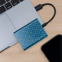 SSD Portable Rapide pour Transfert de Données - Design Compact et Résistant