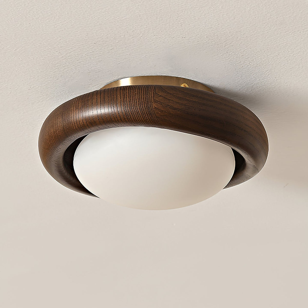 Plafonnier Épuré en Bois - Éclairage Ambiant Doux et Élégant