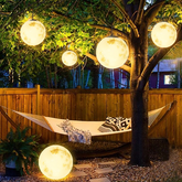 Lampe d'extérieur en Forme de Lune - Éclairage LED Étanche et Enchanteur