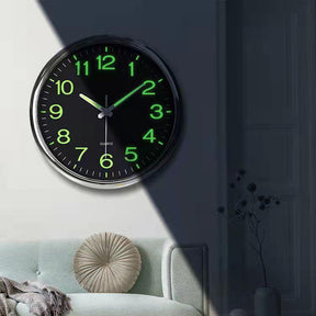 Horloge Murale Silencieuse Rétroéclairée - Design Élégant et Ambiance Apaisante