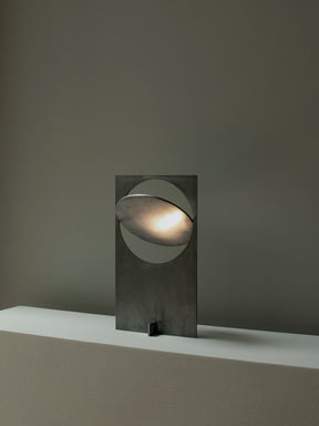 Lampe de Table Minimaliste LED - Design Élégant et Économe en Énergie