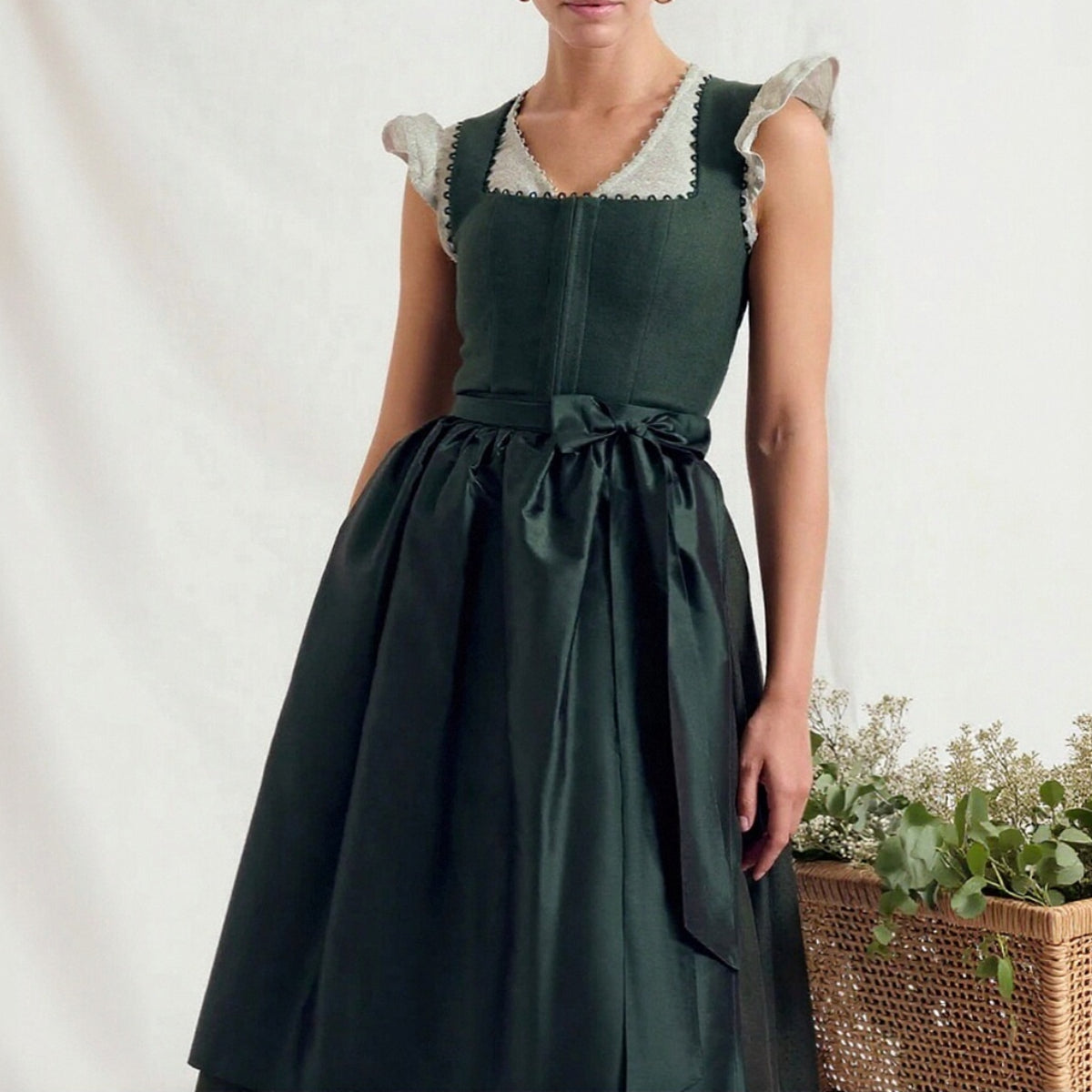 Dirndl Traditionnel Bavarois - Élégance Moderne pour Oktoberfest