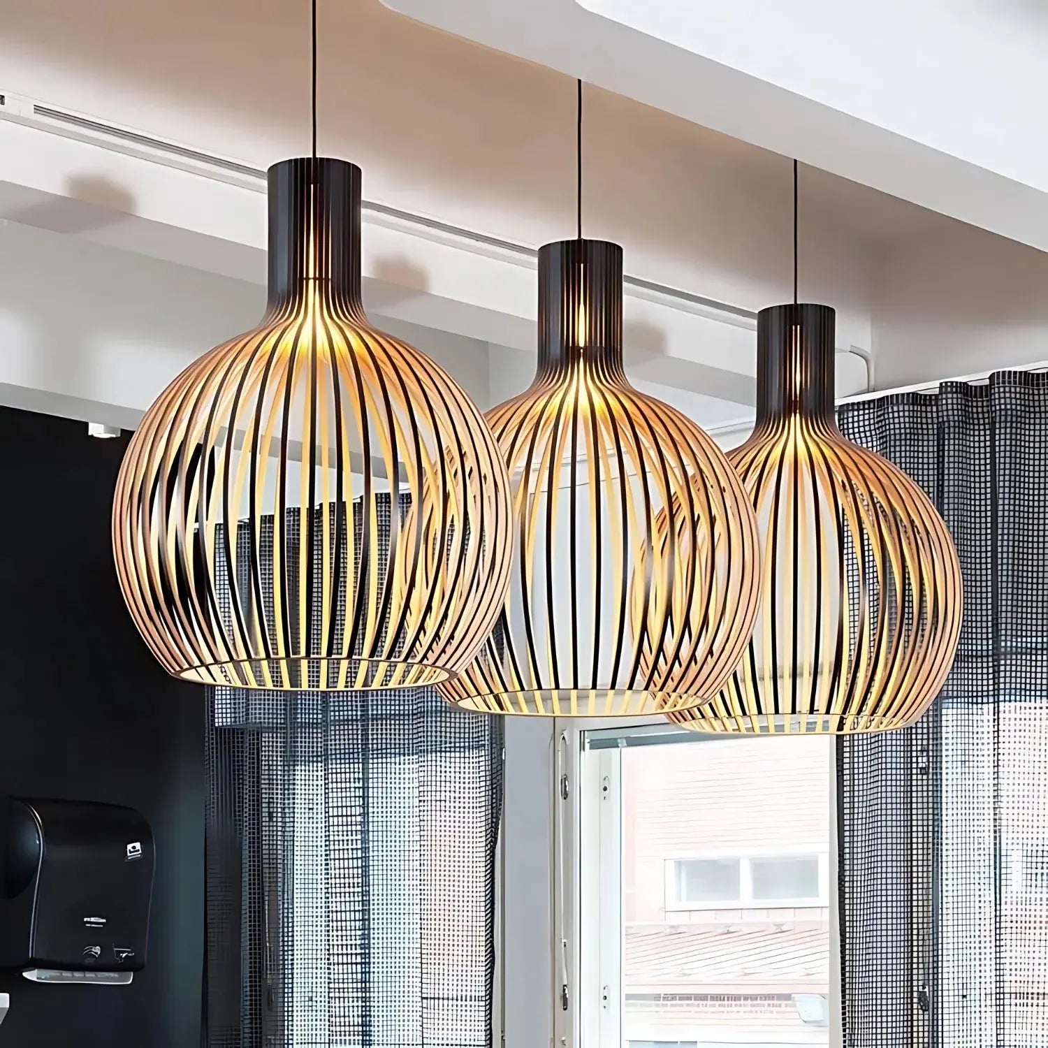 Luminaire Suspendu Scandinave - Élégance Minimaliste en Bois Naturel