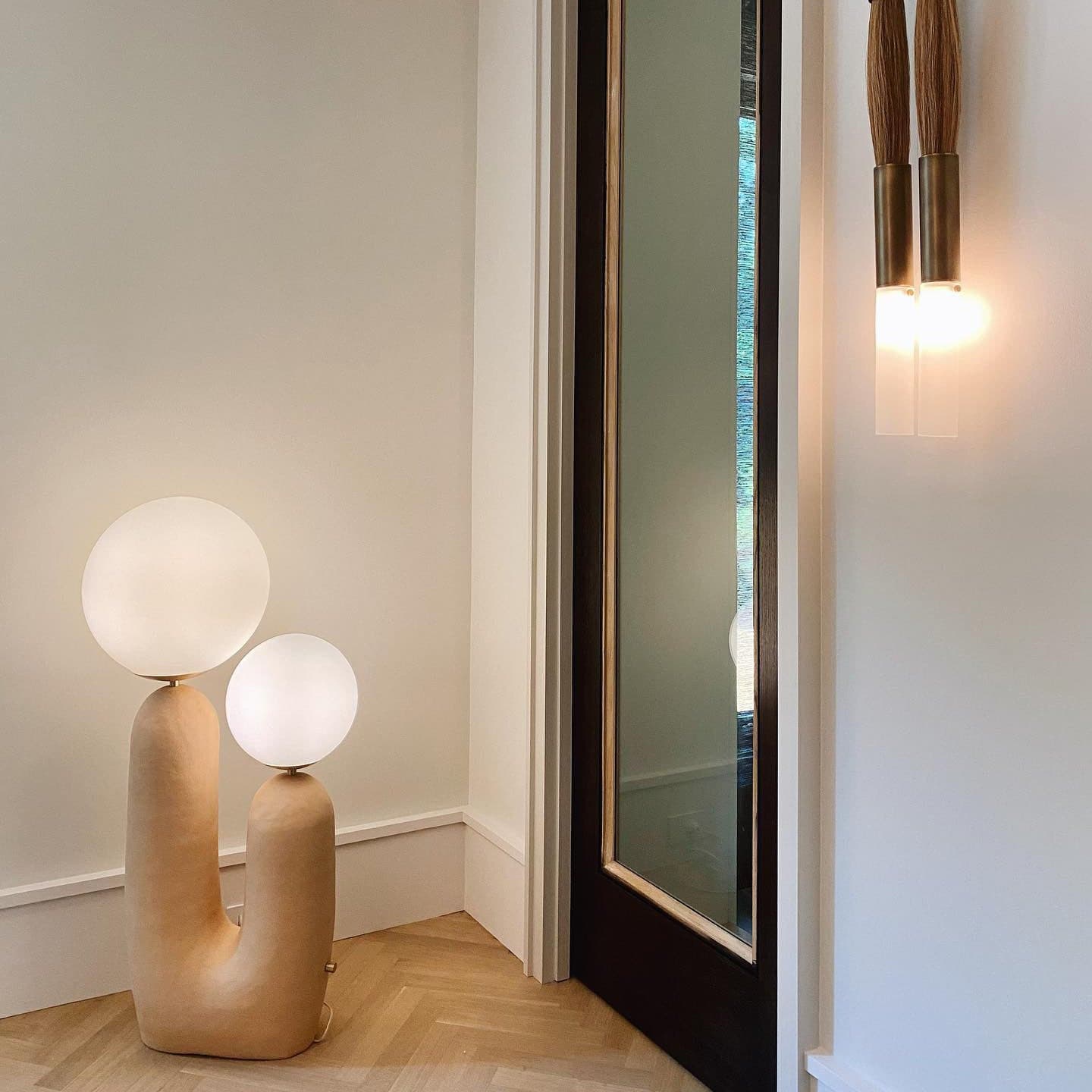 Lampe de Table en Céramique - Artisanat Unique et Éclairage Réglable