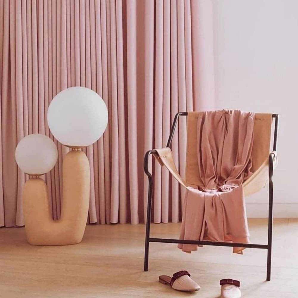 Lampe de Table en Céramique - Artisanat Unique et Éclairage Réglable