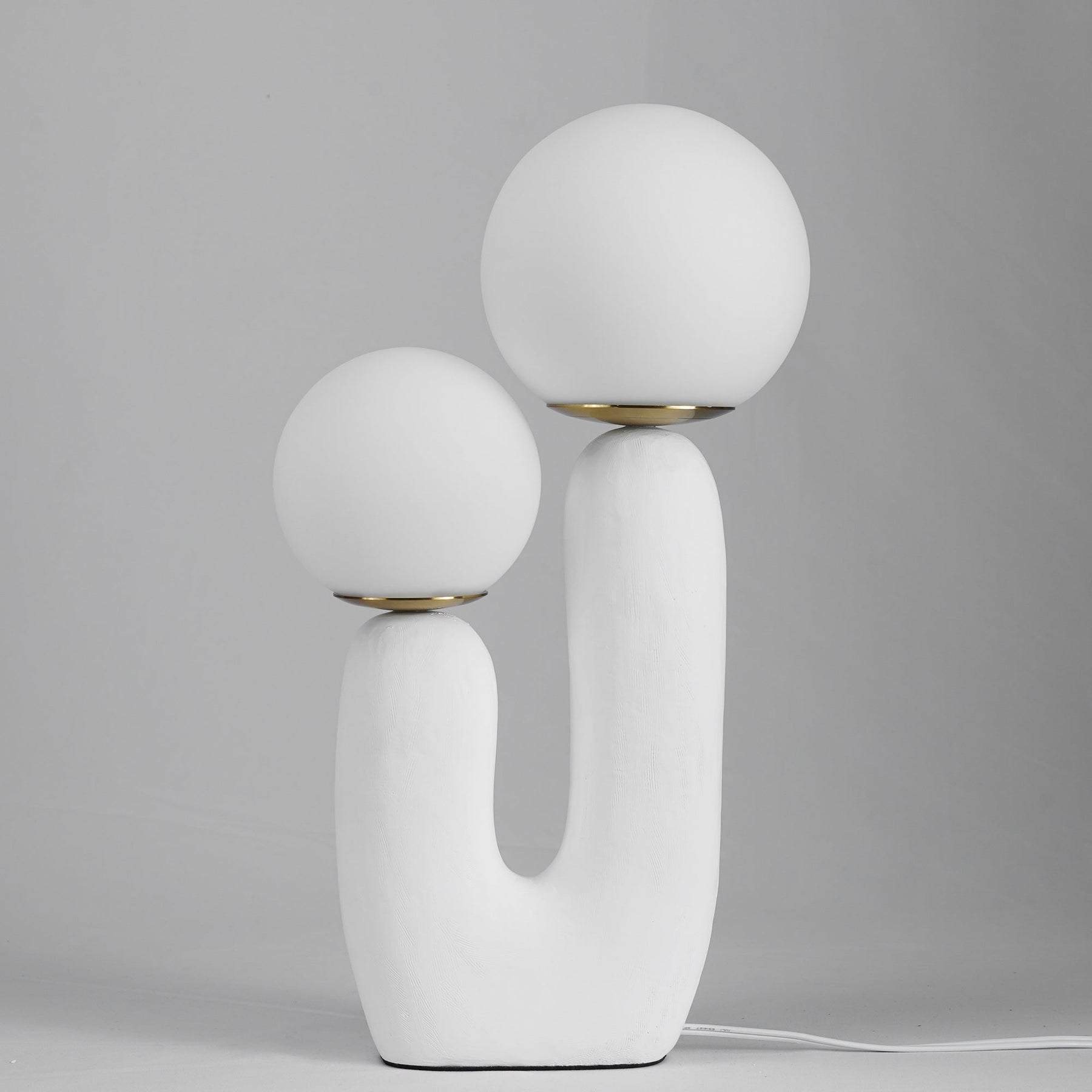 Lampe de Table en Verre et Résine - Design Élégant et Moderne pour Intérieur