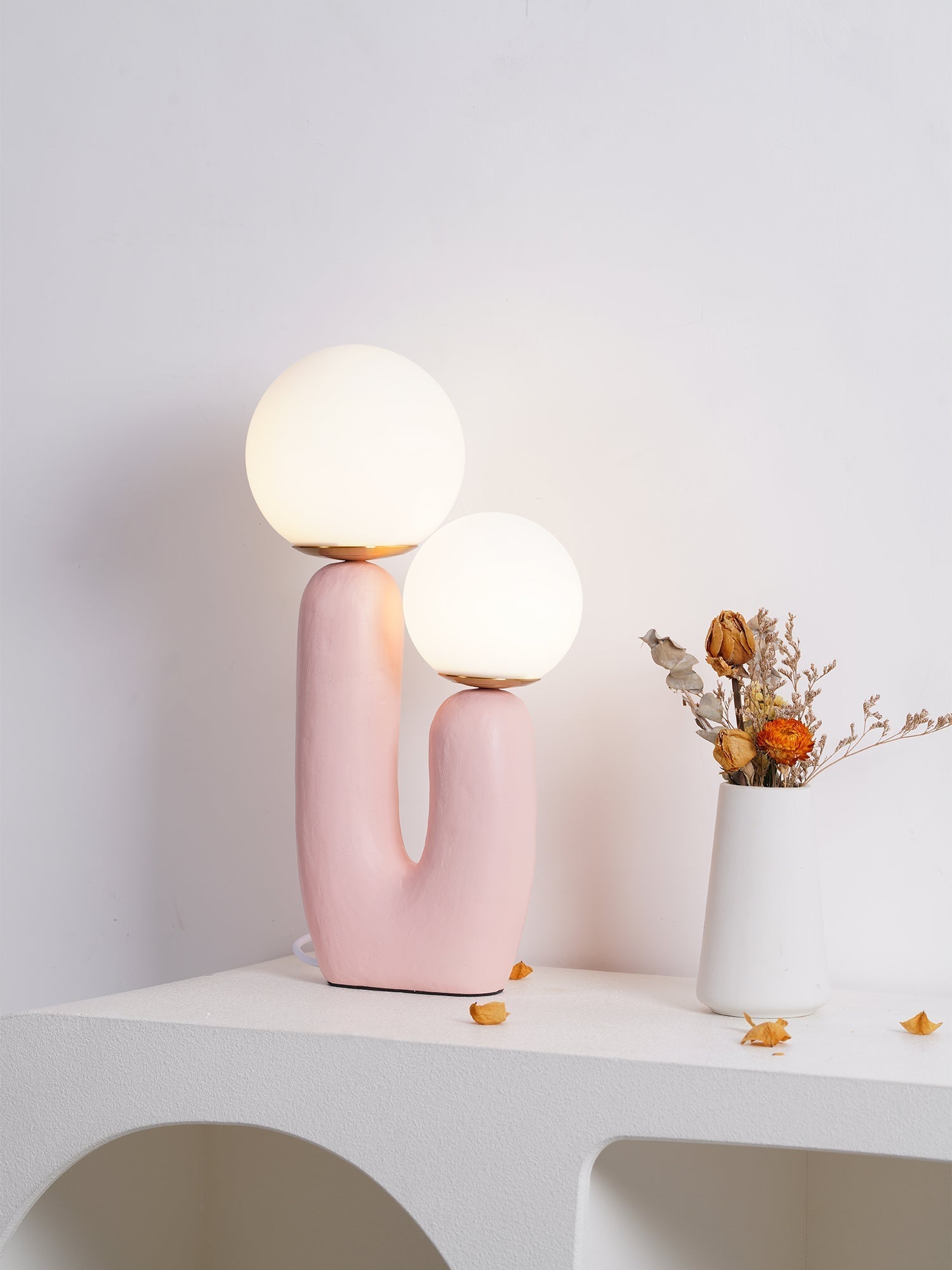 Lampe de Table en Verre et Résine - Design Élégant et Moderne pour Intérieur