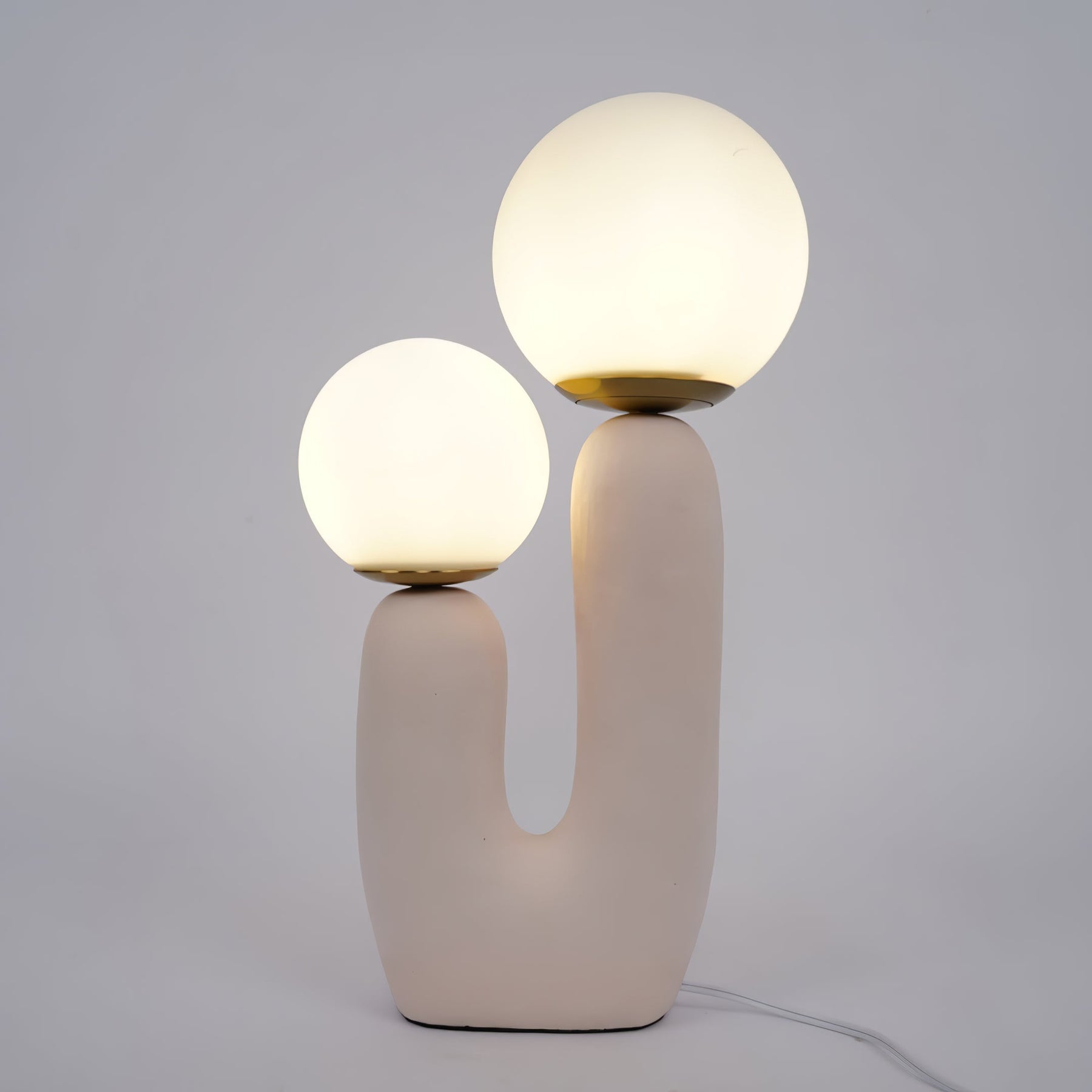 Lampe de Table en Verre et Résine - Design Élégant et Moderne pour Intérieur