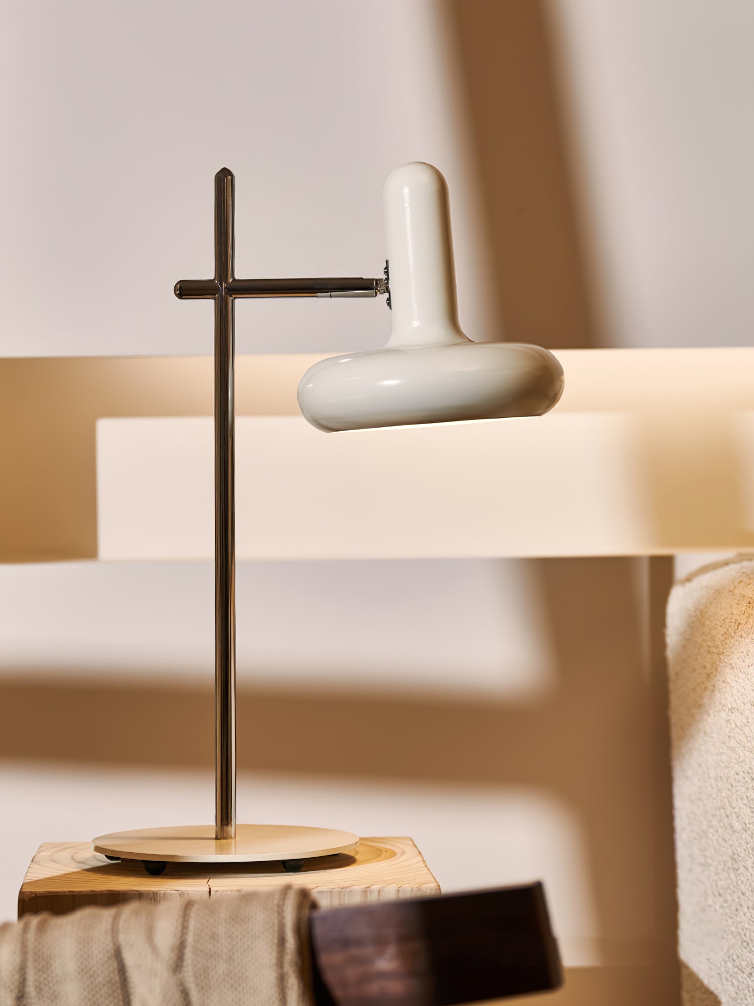 Lampe de Table Élégante - Design Rétro et Éclairage Intime