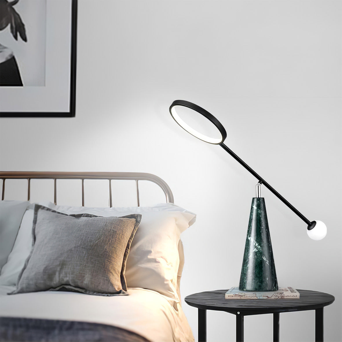 Lampe de Table Géométrique Ajustable - Design Postmoderne et Éclairage LED