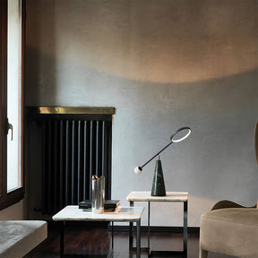 Lampe de Table Géométrique Ajustable - Design Postmoderne et Éclairage LED