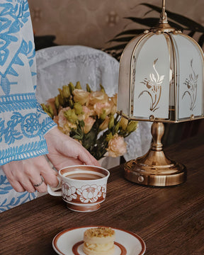 Lampe en Verre avec Motif Orchidée - Élégance et Lumière Chaude pour Intérieur