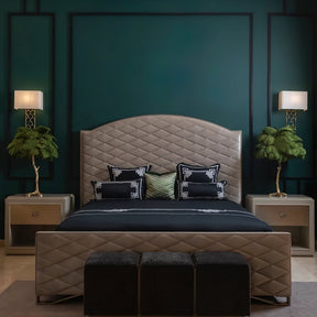 Lampe de Table Élégante en Plumes - Design Luxueux et Atmosphère Romantique