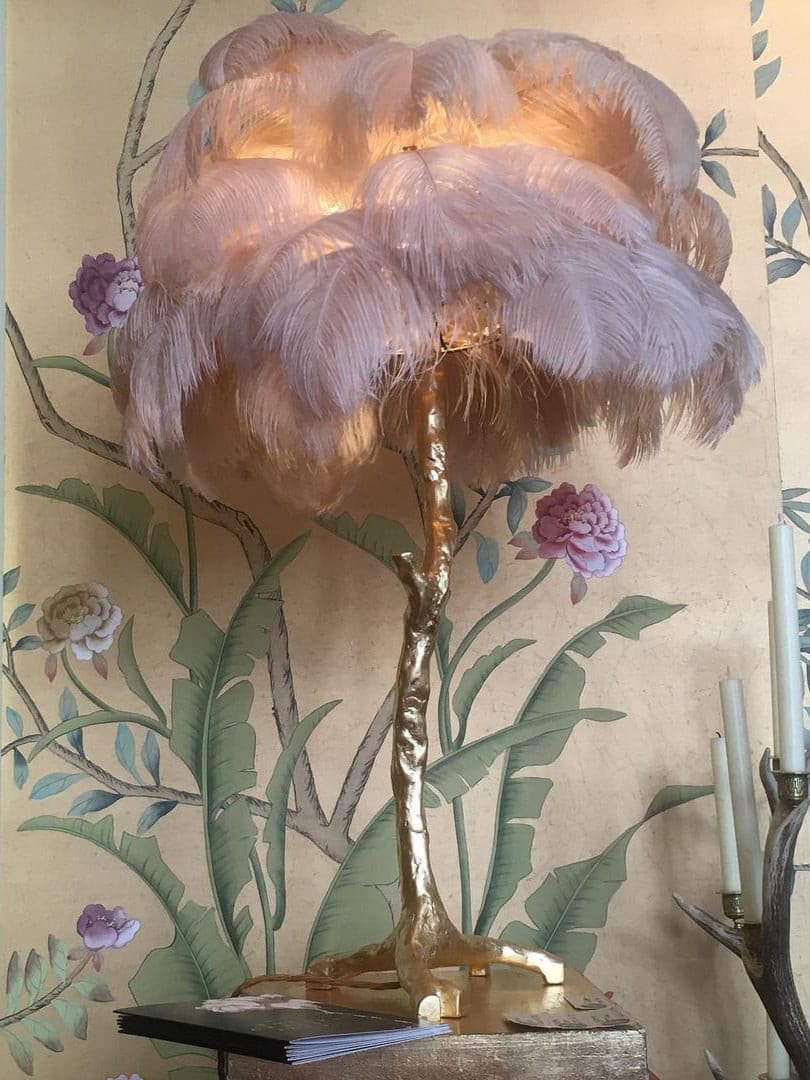 Lampe de Table Élégante en Plumes - Design Luxueux et Atmosphère Romantique