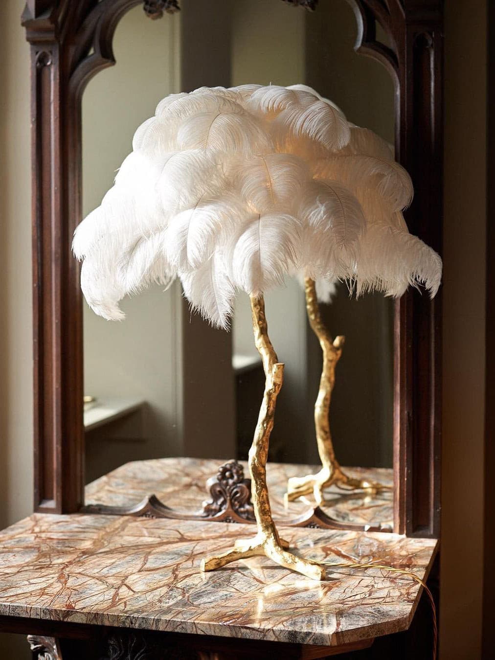 Lampe de Table Élégante en Plumes - Design Luxueux et Atmosphère Romantique