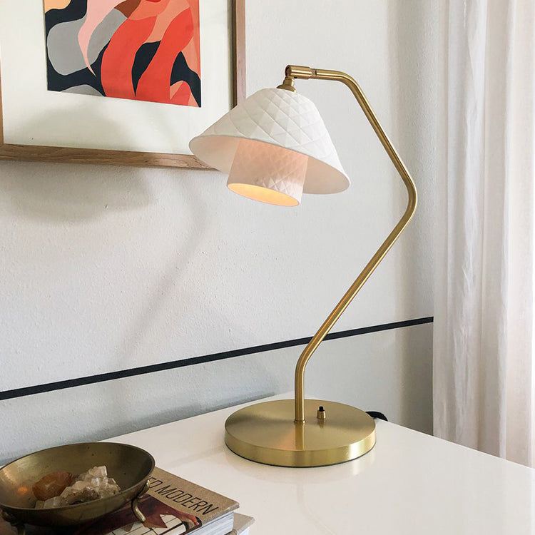 Lampe de Table Double Élégante - Design Raffiné et Lumière Douce