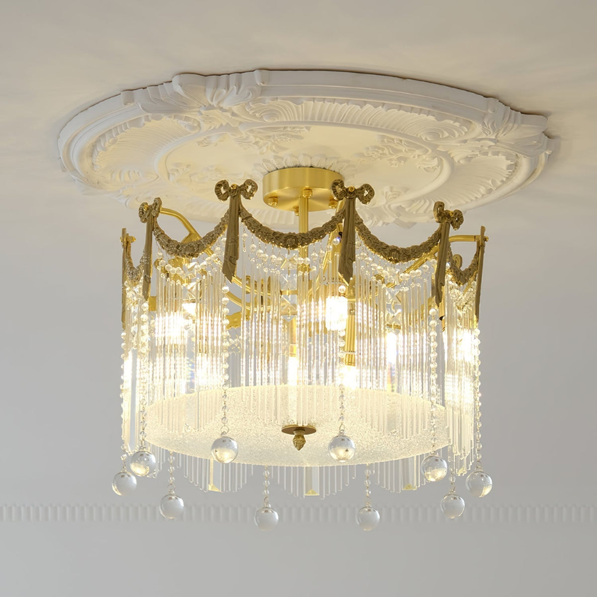Plafonnier en Cristal Goutte d'Eau - Éclairage Magique et Élégant pour Salon