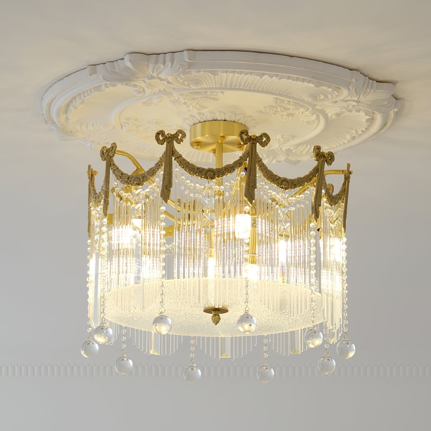 Plafonnier en Cristal Goutte d'Eau - Éclairage Magique et Élégant pour Salon
