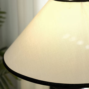 Lampe de Table Géométrique - Éclairage Chaleureux et Élégant
